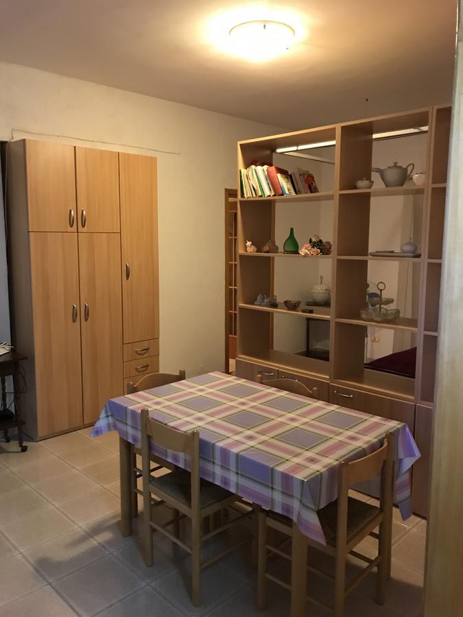 فيستَ Villa Monica Appartamenti المظهر الخارجي الصورة